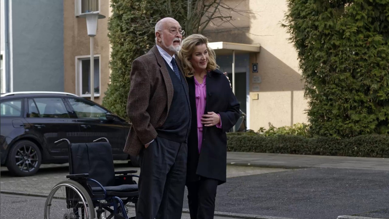 Kurz nach Herz-OP: 'Lindenstraße'-Schauspieler Ludwig Haas ist tot