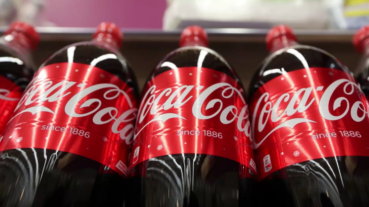 Coca-Cola: Plastikflaschen werden der Umwelt zuliebe stark verändert