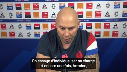 XV de France - Giroud : “Dupont a été doté naturellement de supers qualités”
