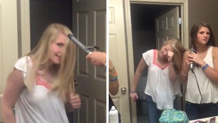 Lorsqu'une blonde se met à chanter, il se passe forcément quelque chose