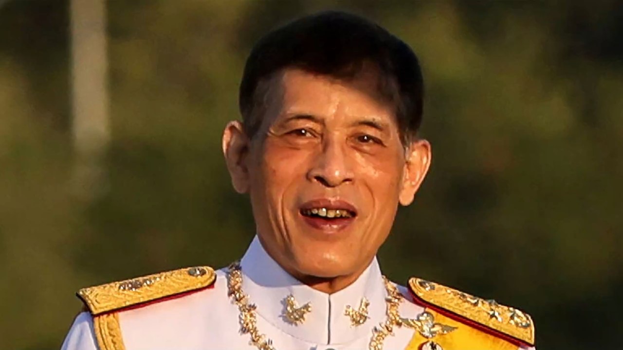 Wegen einer verliebten Frau: Thai-König schickt seine Leibwächter ins Gefängnis