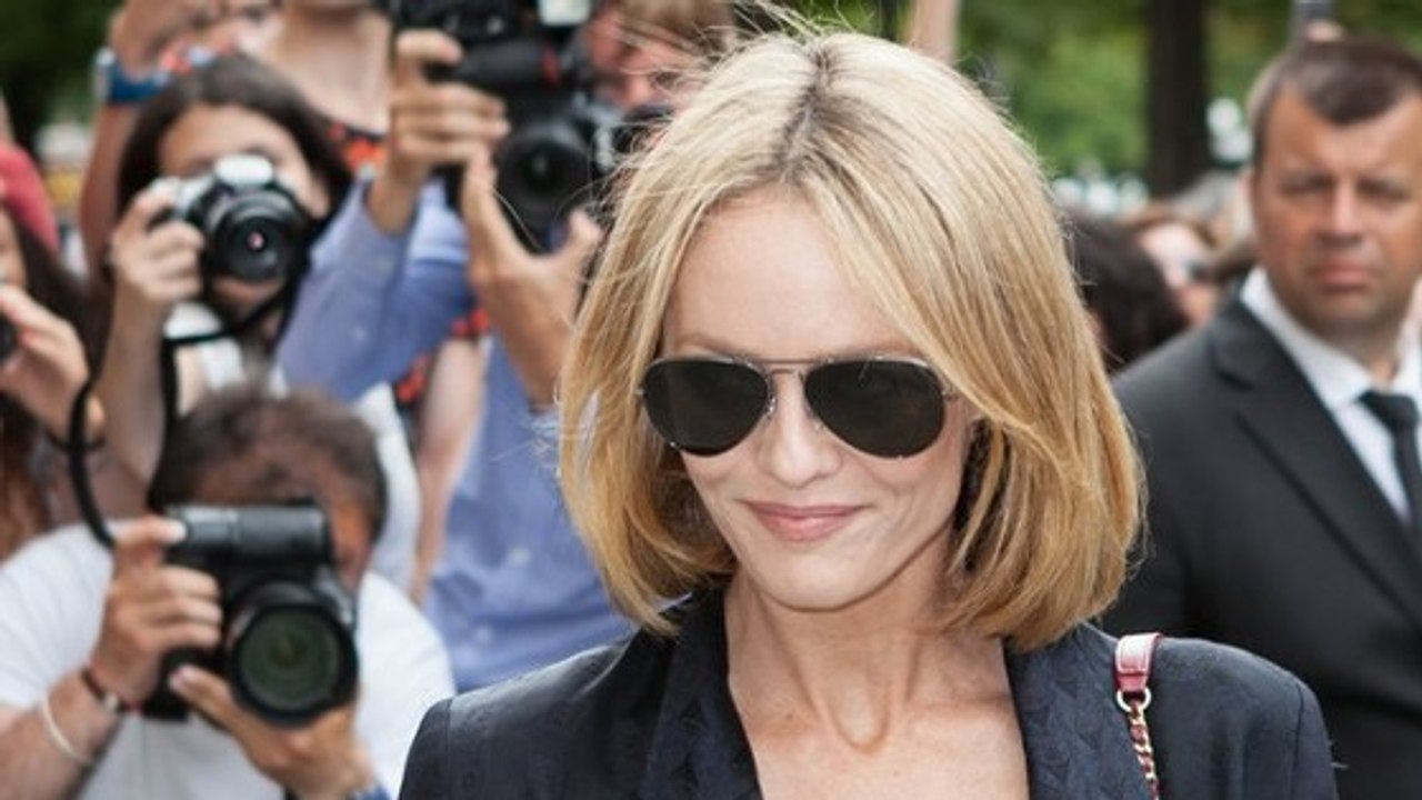 La nouvelle coupe de Vanessa Paradis remporte tous les suffrages