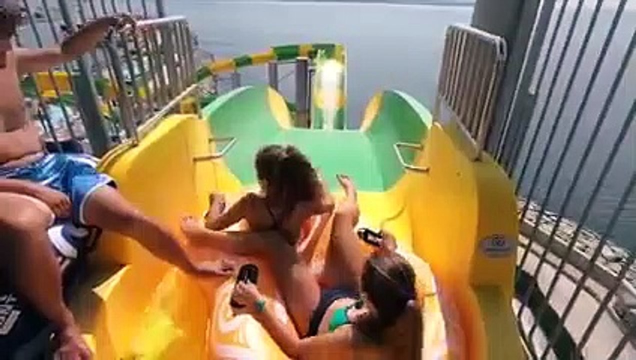 world's largest water theme park