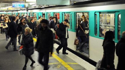Un sans abri a décidé de distribuer son CV dans le métro et ce qui lui est arrivé était inattendu
