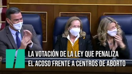 La votación de la ley que penaliza el acoso frente a centros abortivos