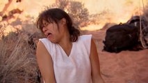 ''Running Wild with Bear Grylls'' : Michelle Rodriguez obligée de boire son urine et manger une souris