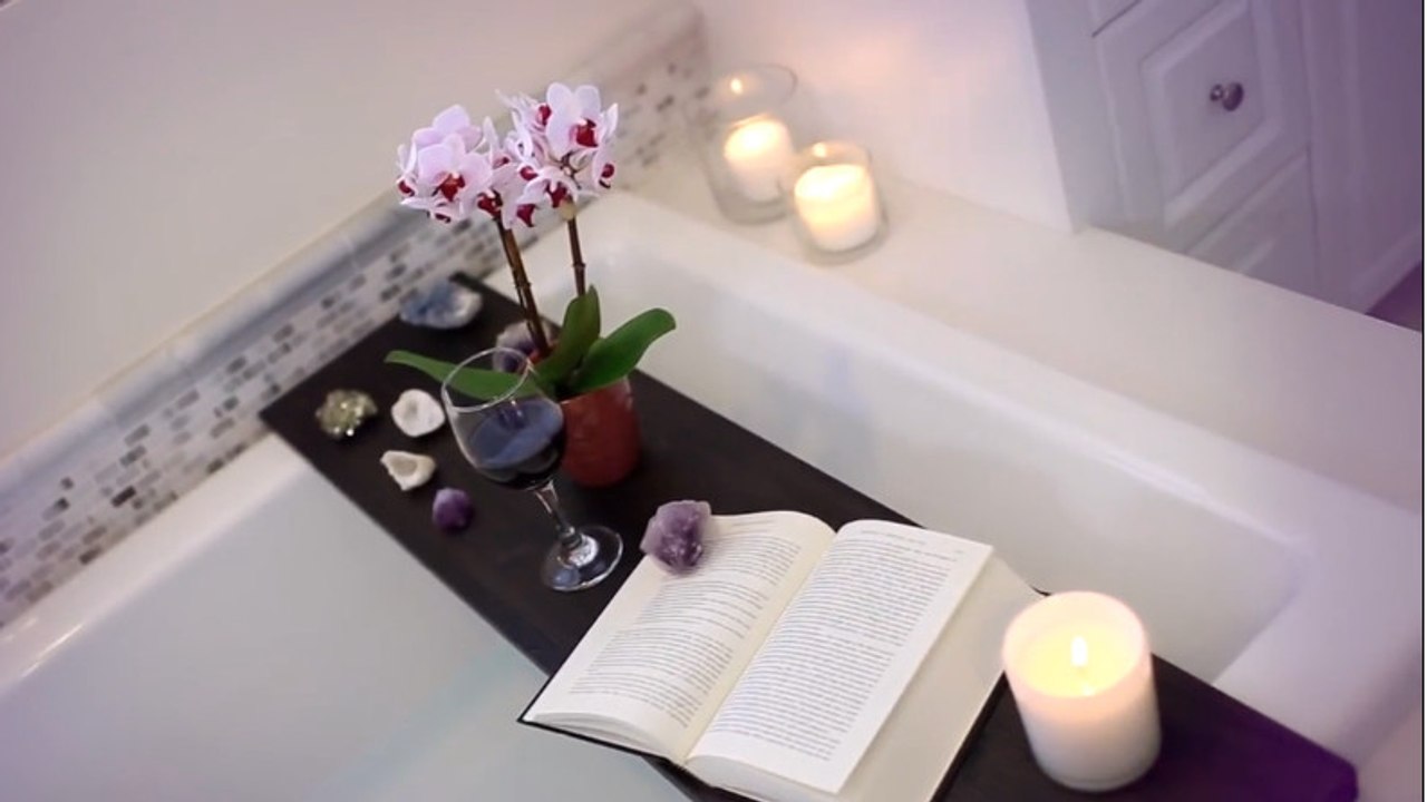 Cette étagère va changer votre façon de prendre votre bain...