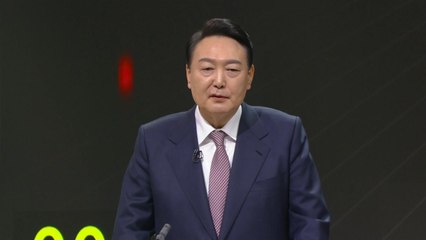 尹, '안희정 미투' 피해자 사과 沈 요구에 "사과한다" / YTN