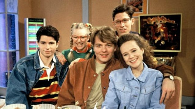 Premiers Baisers : des révélations chocs sur les relations entre les acteurs de la série