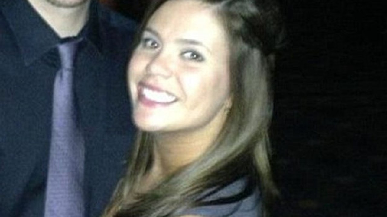 Elle invite des SDF au repas de noces après que son fiancé a annulé le mariage