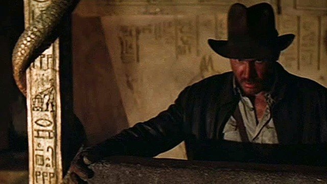 Les 15 secrets cachés dans les films que même les plus grands fans avaient ratés