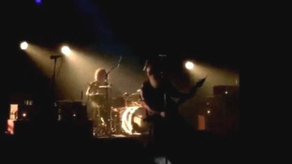 Attentats de Paris : la vidéo du concert interrompu par les tirs