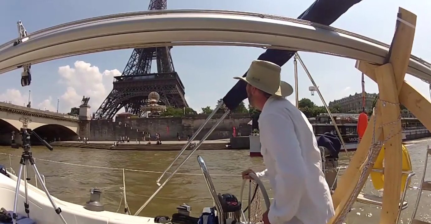 Off Paris Seine : le premier hôtel flottant arrive à Paris !