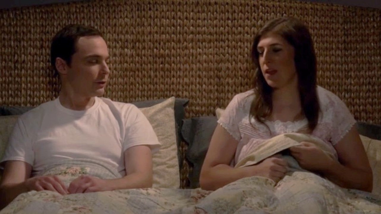 The Big Bang Theory saison 9 : la vidéo du grand moment de Sheldon et Amy