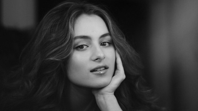 Lily Atkinson : la superbe fille de Rowan Atkinson, alias Mr Bean