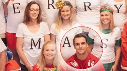 Avec cette photo de famille, il fait la plus belle demande en mariage au monde