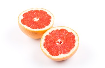 Les dangers du pamplemousse mélangé aux médicaments