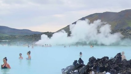 Islande : vivez une expérience incroyable en vous baignant en pleine nature !
