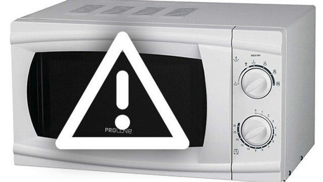 Four à micro-ondes : les aliments à ne jamais faire réchauffer