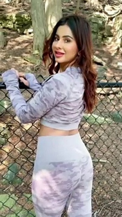 new hot video reel Instagram Bollywood actress