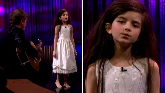 Angelina Jordan : à seulement 7 ans, elle reprend Fly Me To The Moon de Frank Sinatra. Une future Amy Whinehouse !