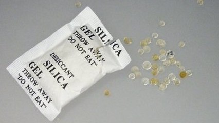 Voilà pourquoi vous ne devriez jamais jeter ces sachets de silicagel