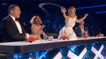 Britain's Got Talent: Amanda Holden jette un verre d'eau à David Walliams en direct
