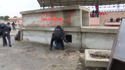 ADANA'DA AFAD'DAN GERÇEĞİ ARATMAYAN DEPREM TATBİKATI