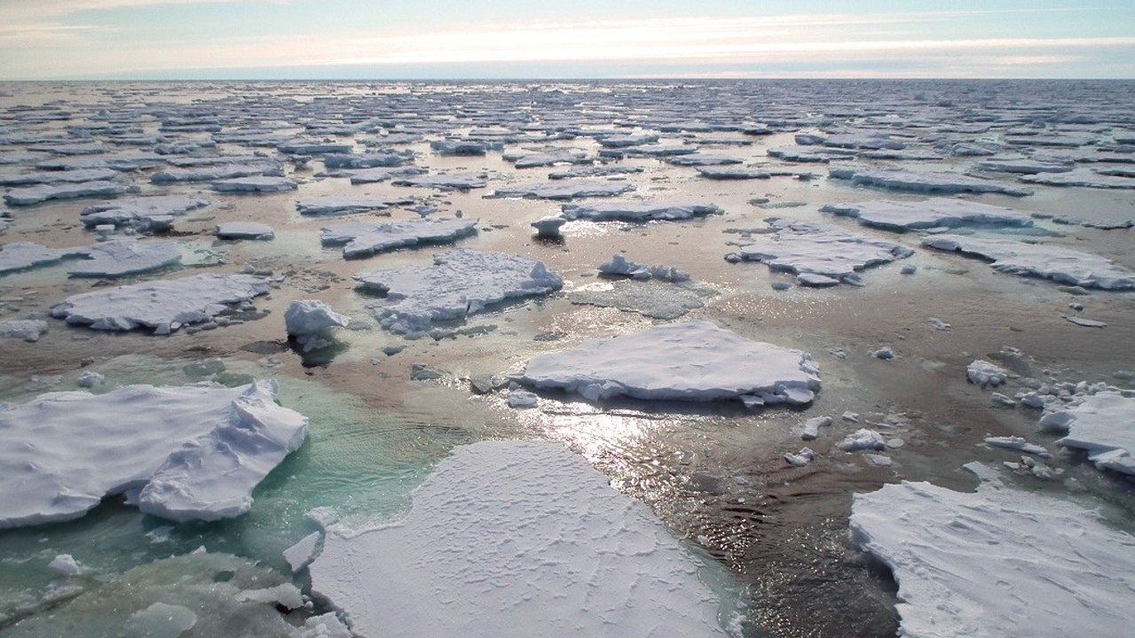 Groenland : la fonte des glaces fait apparaître une base secrète américaine