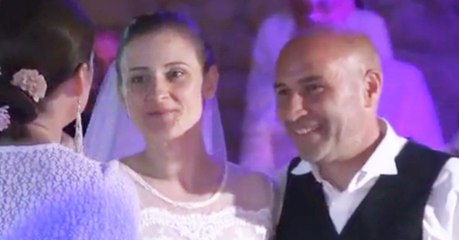 Natasha St Pier raconte sa participation à 4 mariages pour 1 lune de miel