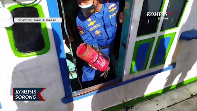 Antisipasi Kebakaran Ditpolairud Polda Papua Barat Periksa Peralatan Pemadam Kapal