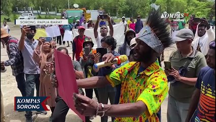 Masyarakat Demo Minta Pemkab Sorong Tinjau Aturan Pengurusan Wajib Vaksin Covid-19