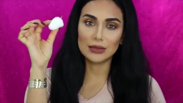 Maquillage : l'astuce pour agrandir ses cils avec du coton sans poser d'extensions ni de faux-cils