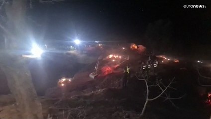 شاهد: جهود إنقاذ الطفل ريان العالق في بئر تتواصل في المغرب