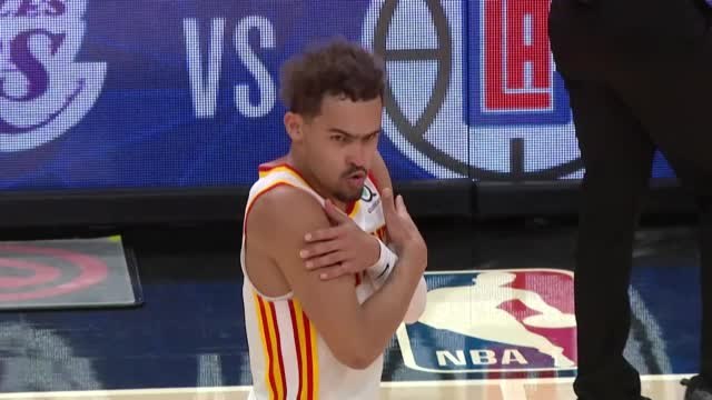 Young puts shade on Suns with dagger