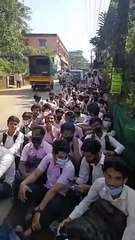 ஹிஜாப் எங்க உரிமை.. அவங்களை விடலைனா நாங்க வரமாட்டோம் -மாணவிகளுக்கு ஆதரவாக குதித்த இஸ்லாமிய மாணவர்கள்