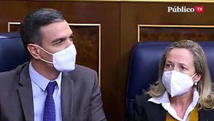 Tải video: Las reacciones de Pedro Sánchez, Nadia Calviño y Yolanda Díaz ante el antes y después de la votación de la reforma laboral