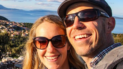 Avec 23€ par jour, ce couple fait le tour du monde depuis 5 ans pour sa Lune de Miel