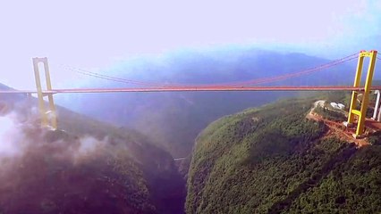 Pont du Beipanjiang (Chine) : le pont le plus haut du monde enfin accessible. Et c'est terrifiant !
