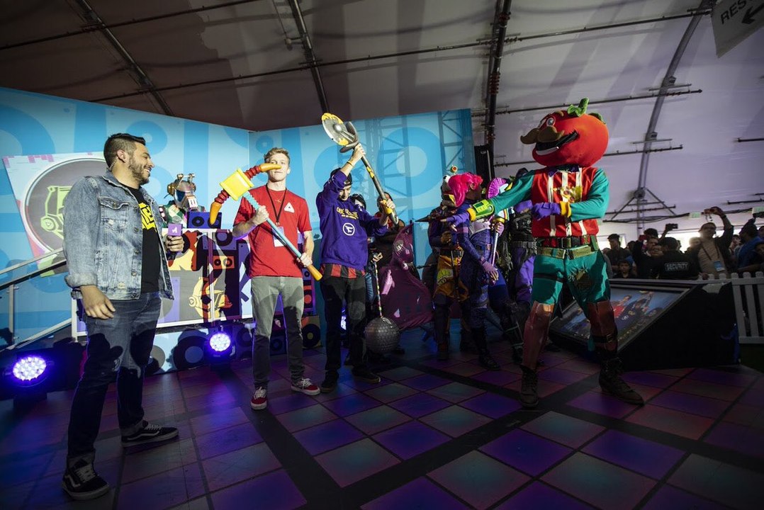 Fortnite : Le duo FaZe Clan, Tfue et Cloak remp...