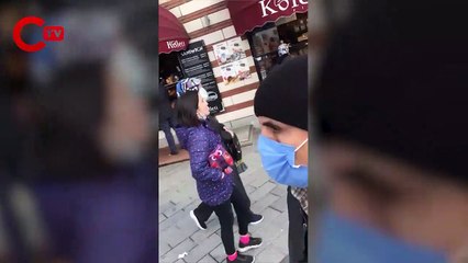 İstanbul Üsküdar'da ekmek kuyruğu