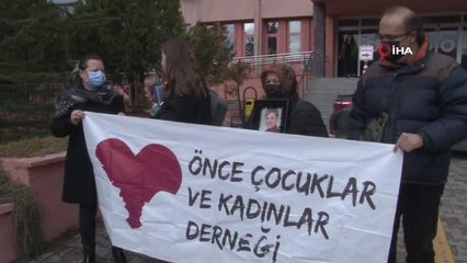 Son dakika haberleri! Kızı katledilen acılı anne : "Çiçekle gelmesi lazımdı, susturucu takmış silahla geldi"