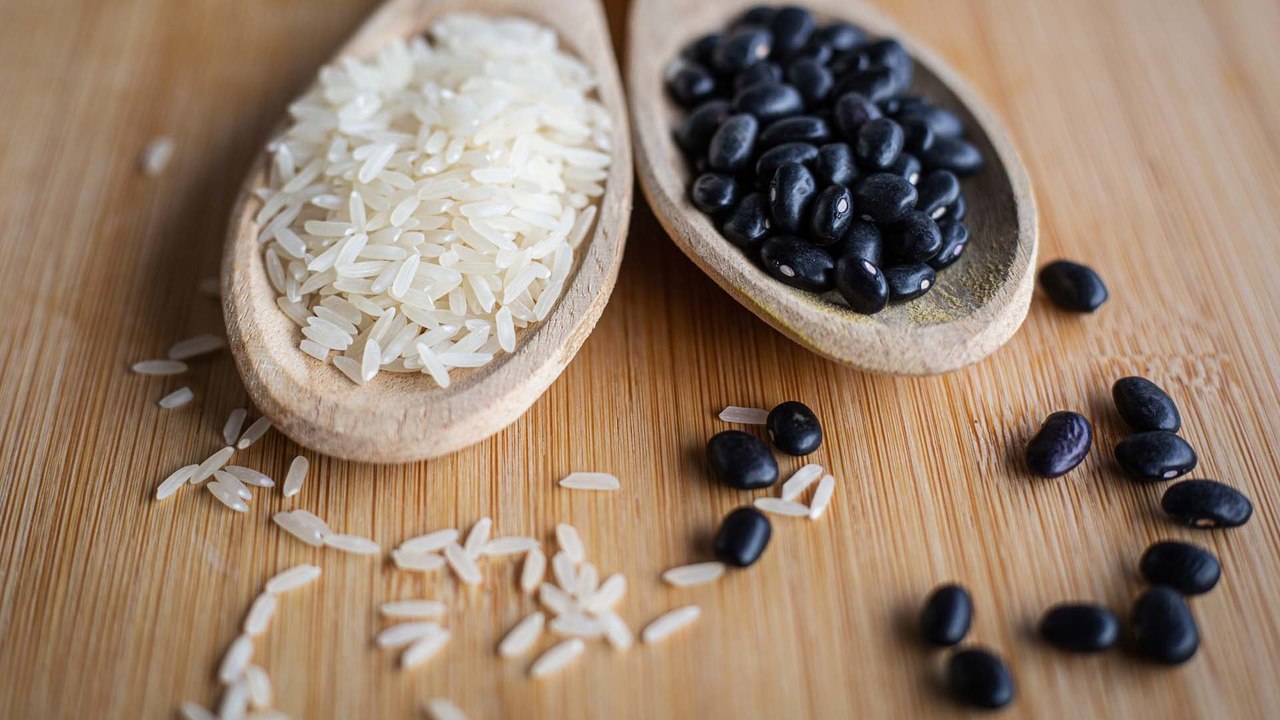 Dschungel-Diät: Helfen Reis und Bohnen beim Abnehmen?