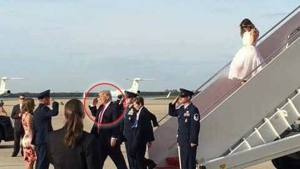 Donald et Melania Trump : cette photographie prouve encore une fois le manque de galanterie du président américain