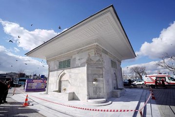Restore edilen Üsküdar'daki 3. Ahmet Çeşmesi hizmete alındı