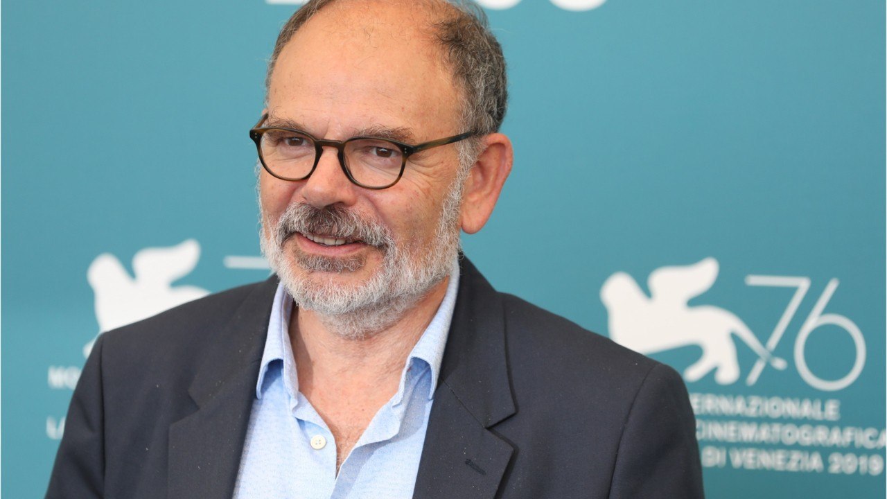 GALA VIDEO - Jean-Pierre Darroussin : qui sont ses trois enfants ?