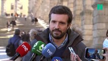 Pablo Casado pasa en unos segundos de ironizar sobre una medida del PSOE a contemplar apoyarla