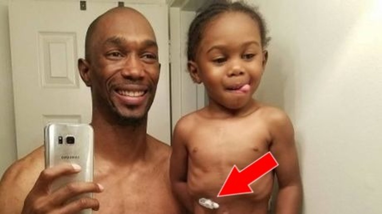 Robert Selby prend un selfie avec son fils atteint d'une malformation cardiaque