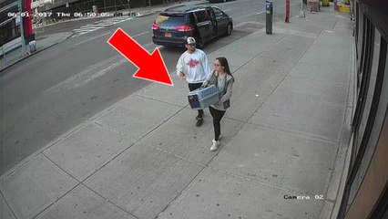 Une caméra filme un couple en train d'abandonner ses 2 chats dans la rue