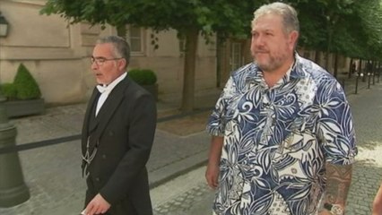 Moetai Brotherson : le député polynésien débarque en short et tongs à l'Assemblée nationale